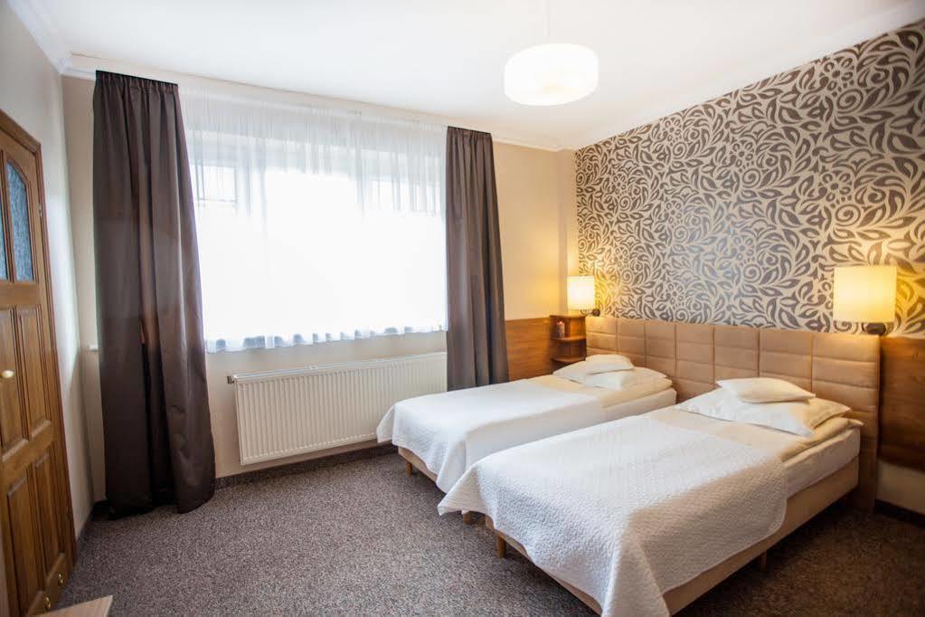 Villa Anna Gdansk - Noclegi Rooms - Free Parking エクステリア 写真